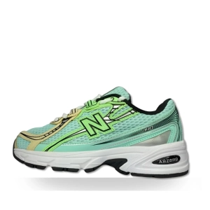 New Balance 740